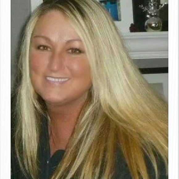 Meet your Posher, Kim - Picture 1 of 1