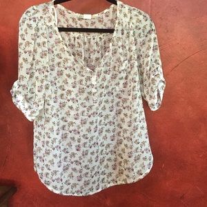 Rose floral print blouse!