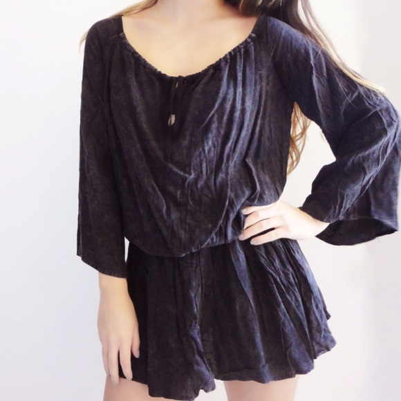 SOLD OUT ❌ Quarter Sleeve Banded Dress - Picture 2 of 4