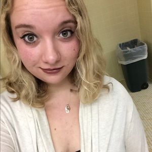 Meet your Posher, Greta