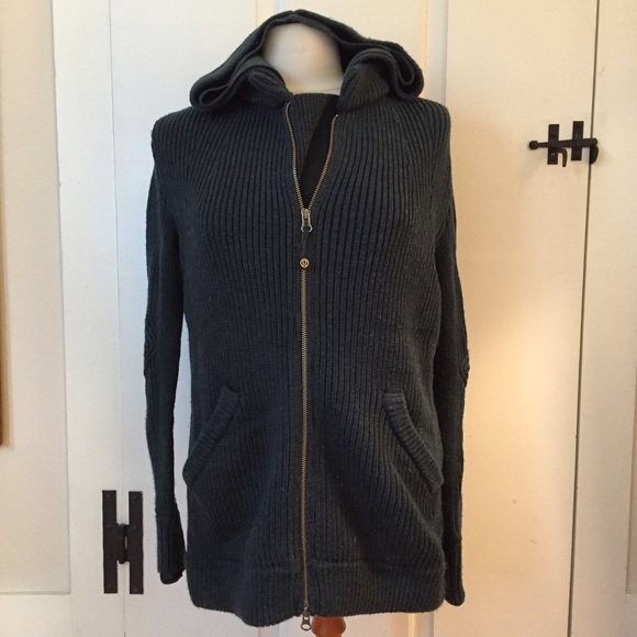 Lululemon size 6, thick heavy cardigan with hood