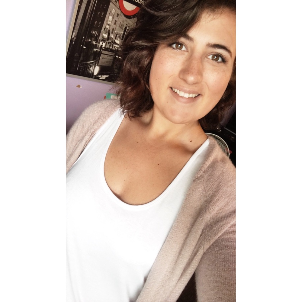 Meet your Posher, Brittany
