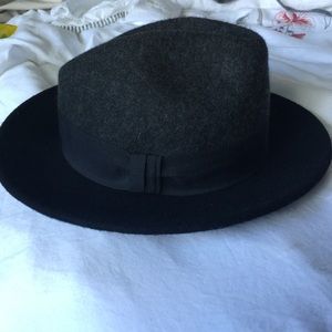 Black fall hat