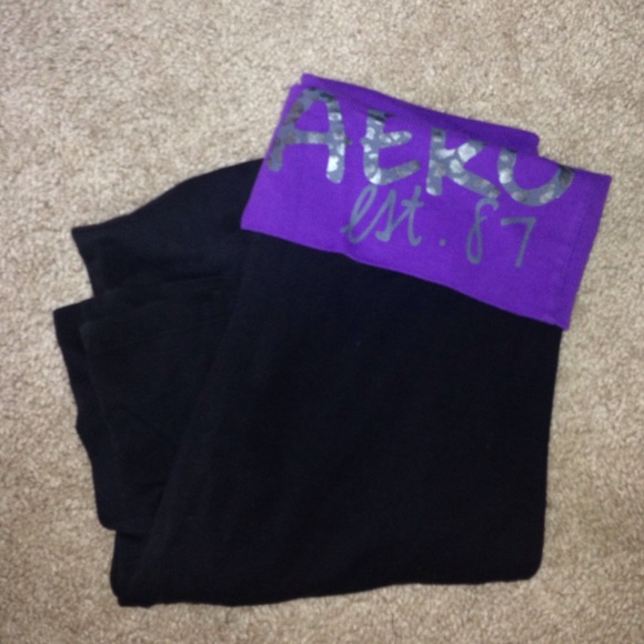 AERO boot cut yoga MUST GO