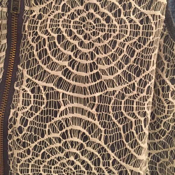 Tank top - Picture 3 of 3