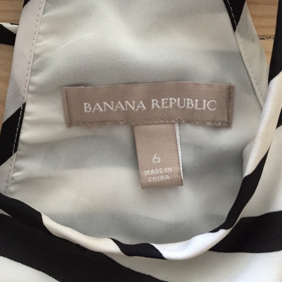 *SOLD*Banana Republic Dress 🌼 - Picture 2 of 4