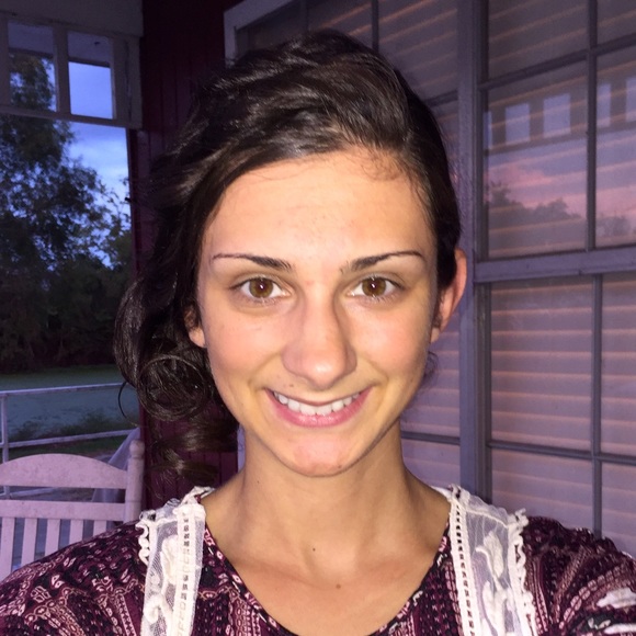 Meet your Posher, Shelby - Picture 1 of 1