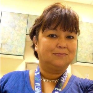 Meet your Posher, Valarie