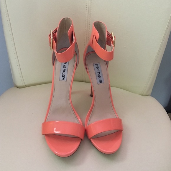 Steve Madden Bright Coral Open-Toed Heels - Picture 2 of 4