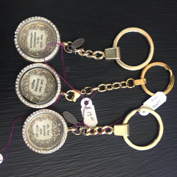 Inspirational Gold or Silver Keychains - Picture 3 of 4
