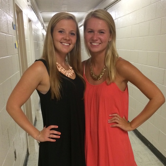 Meet your Posher, Aimee - Picture 1 of 1