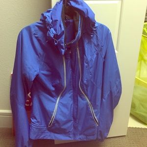 Lululemon windbreaker