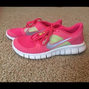 Pink Nike Free Run 3