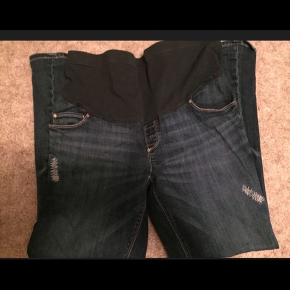Distressed maternity jeans size 12