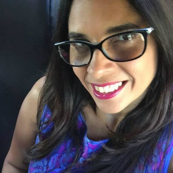 Meet your Posher, Lisandra