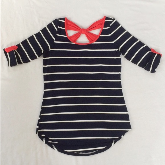 Last One! Navy & White Striped Top w/Red Bow Back - Picture 3 of 4