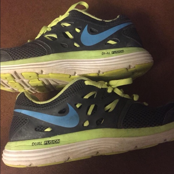Nike shoes-Men's size 7
