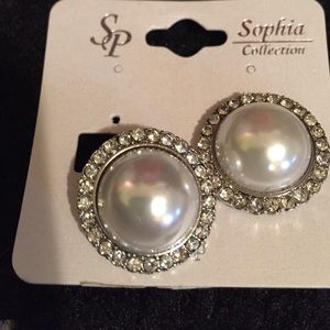 Clip on earrings
