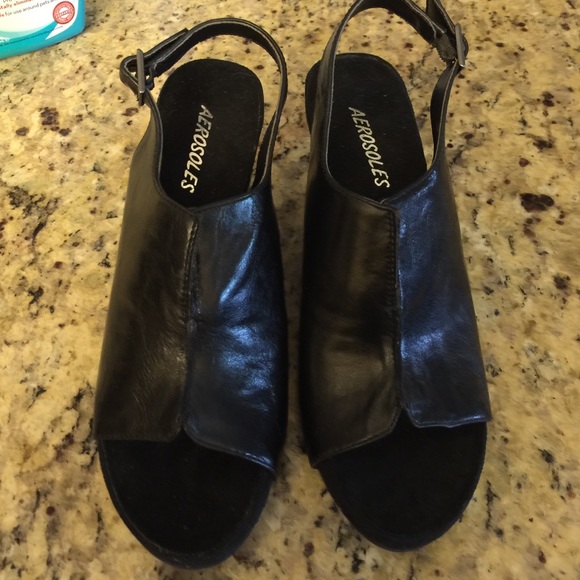 🎉Black Wedge Shoes