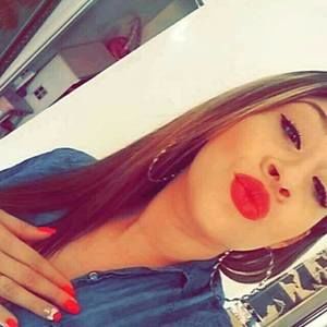 Meet your Posher, Reyna