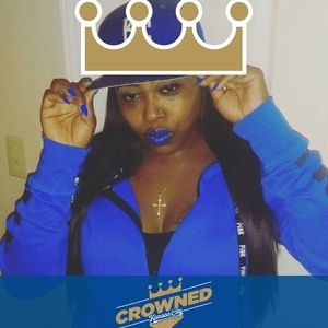 Meet your Posher, Mona marie