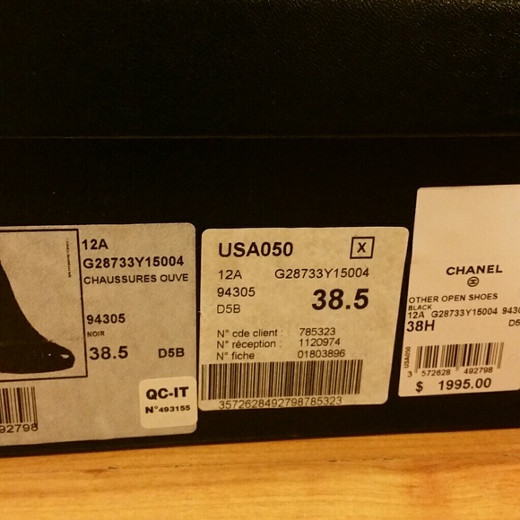 SOLD OUT ON EBAY !!! CHANEL RUNWAY CRYSTAL BOOTIES - Picture 3 of 4