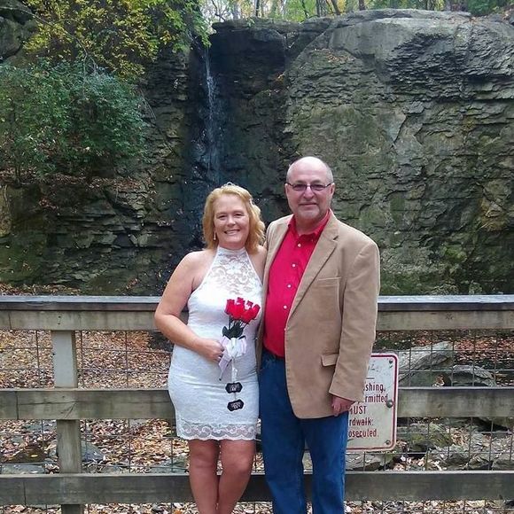 Meet your Posher, Danell - Picture 1 of 1