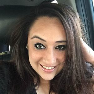 Meet your Posher, Stephanie