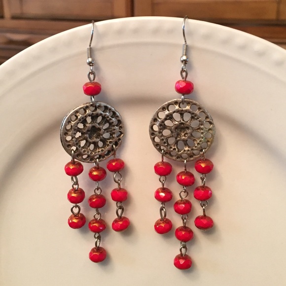 Red glass bead earrings - Picture 1 of 1