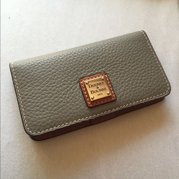 Dooney & Bourke wallet/phone case