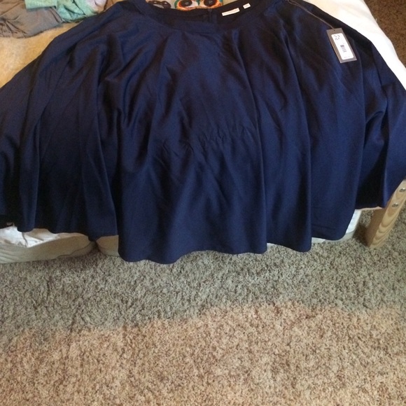 Navy Eva Mendes skirt from New York and Company
