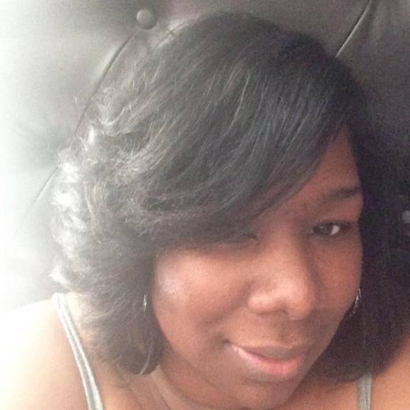 Meet your Posher, Pretty