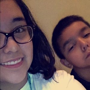 Meet your Posher, Marissa