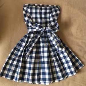 Abercrombie & Fitch Checkered Dress