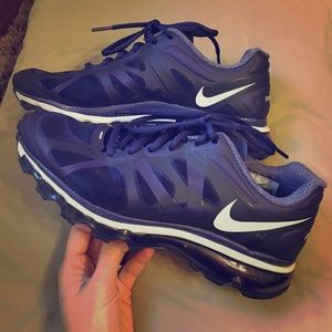 🎉🎊🎁S A L E 🎉🎊🎁 2012 Nike Airmax Shoes