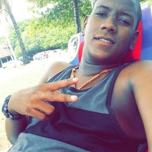 Meet your Posher, Luis