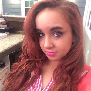 Meet your Posher, Amber