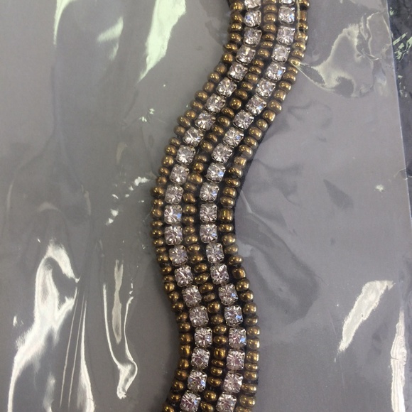 Headband - Picture 2 of 3