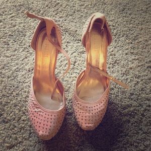Forever 21 never worn blush heels