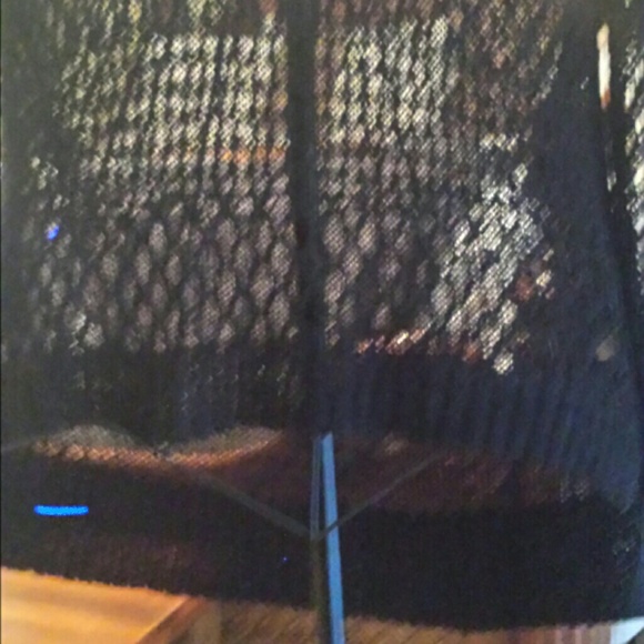 Black open weave sweater - Picture 3 of 4