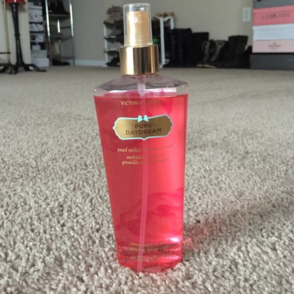 victorias secret pure daydream
