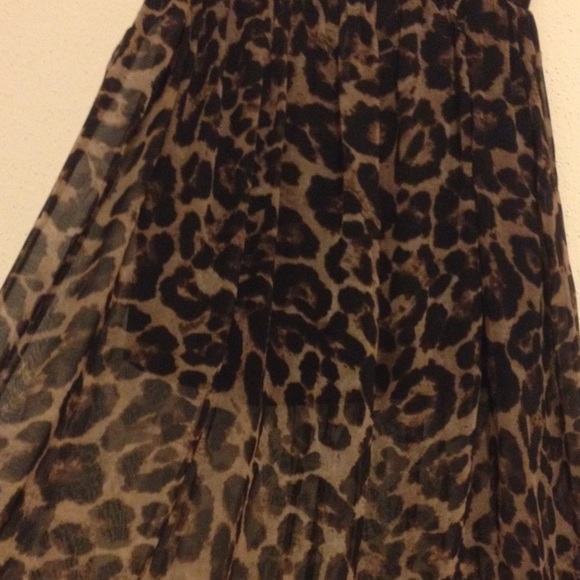 ❗️SOLD❗️Sheer Leopard Skirt - Picture 3 of 3