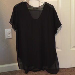 BNWOT black short sleeve top. 100% polyester!❤️