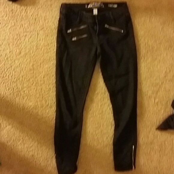 4th of July sale** 2 pairs of jeans !!!