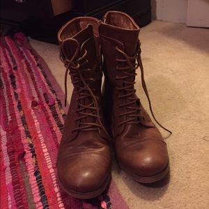 Brown boots