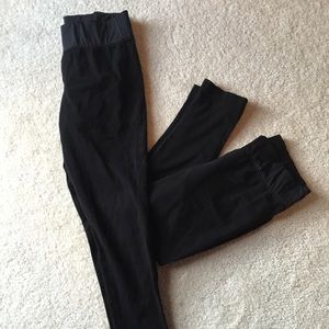 2 pairs Gap skinny maternity pants