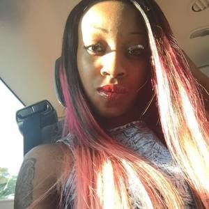 Meet your Posher, Briana