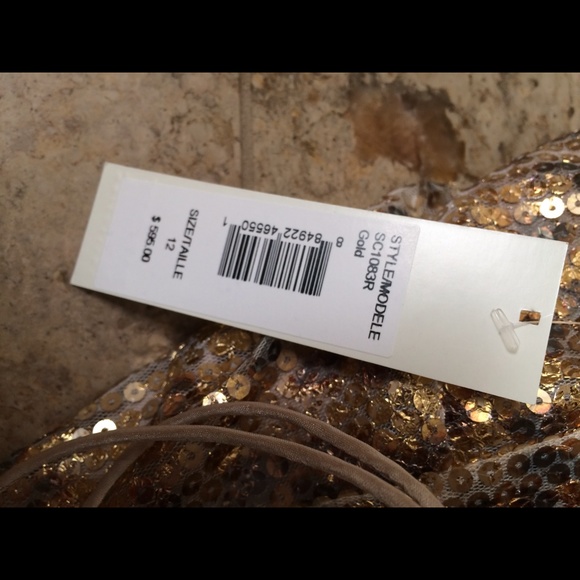 Badgley Mischka gold sequin cocktail dress - Picture 4 of 4