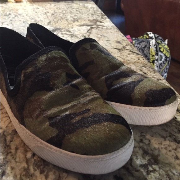 Sam Edelman Camo Loafer sneaker sz 8.5M