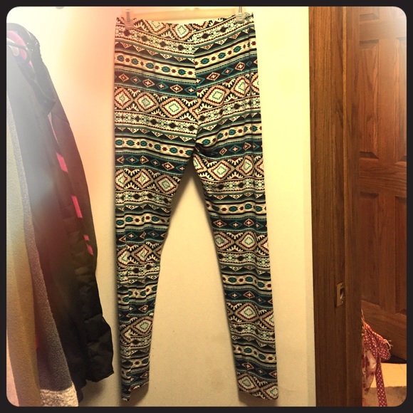Patterned Leggings